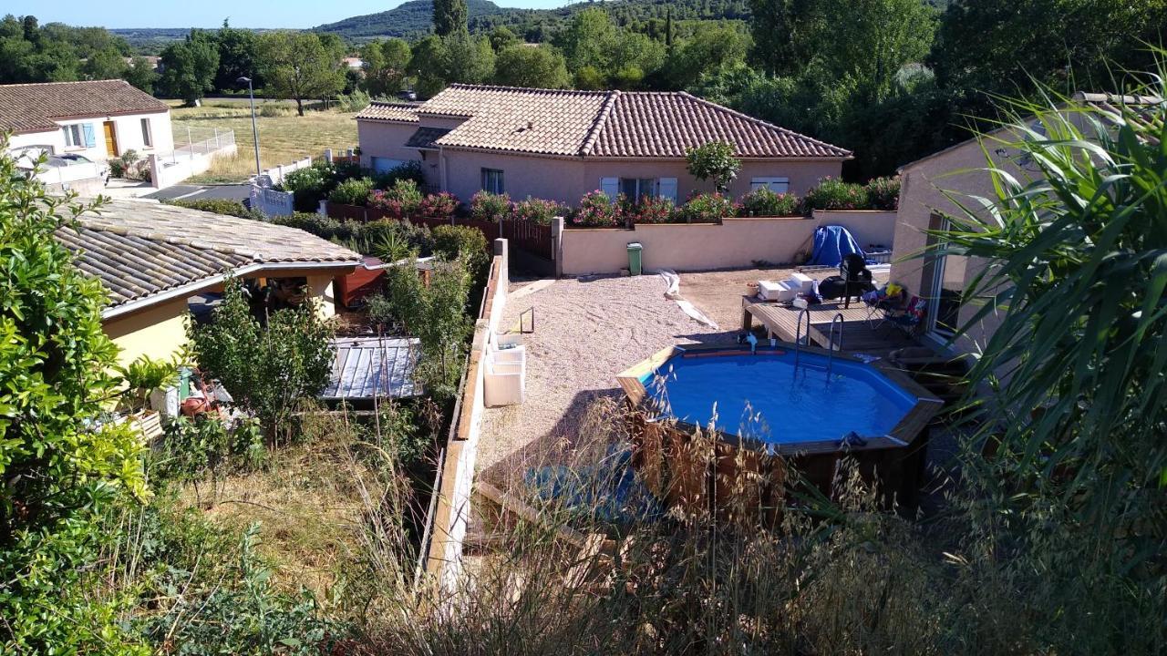 Poppey Villa Péret Exteriör bild